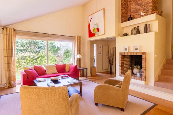 Saint-Germain-en-Laye, Maison 6 Chambres -  425 m² à vendre