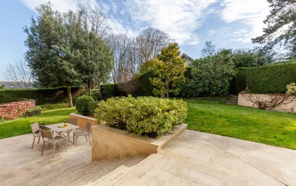 Saint-Germain-en-Laye, Maison 6 Chambres -  425 m² à vendre
