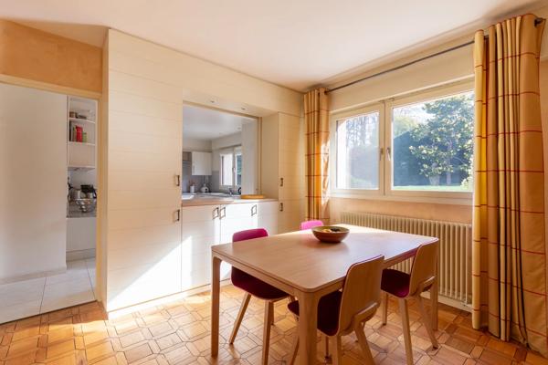 Saint-Germain-en-Laye, Maison 6 Chambres -  425 m² à vendre