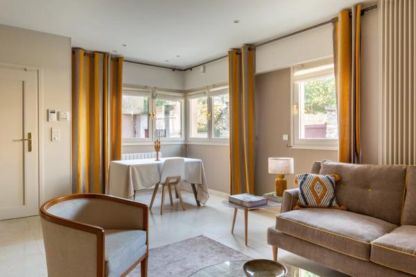 Saint-Germain-en-Laye, Maison 6 Chambres -  425 m² à vendre