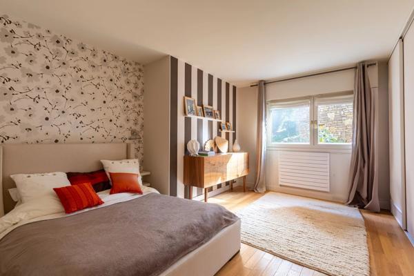Saint-Germain-en-Laye, Maison 6 Chambres -  425 m² à vendre