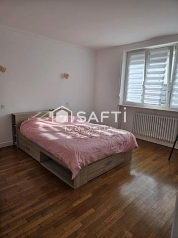 Maison mitoyenne,3 chambres,jardin,garage