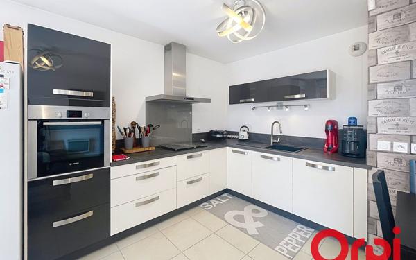 Appartement à vendre    3 pièces •  Marseille 12