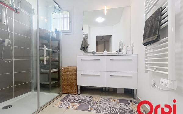 Appartement à vendre    3 pièces •  Marseille 12