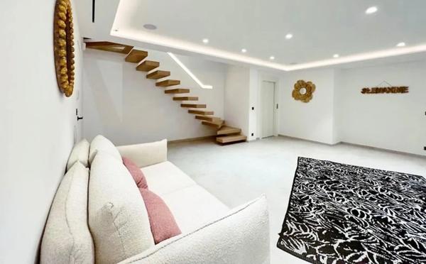 Dpt Var (83), à vendre SAINTE MAXIME maison P6 de 280 m² - Terrain de 1637 m²