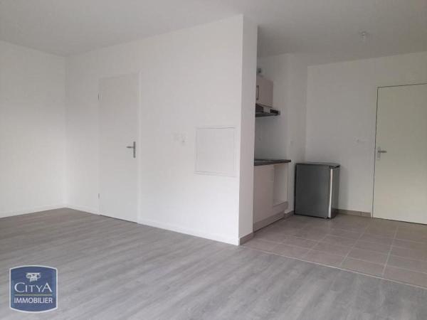 Appartement à louer 1 pièce 29.59m²