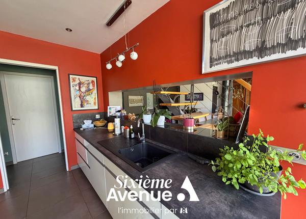 Maison 7 pièces 221 m2