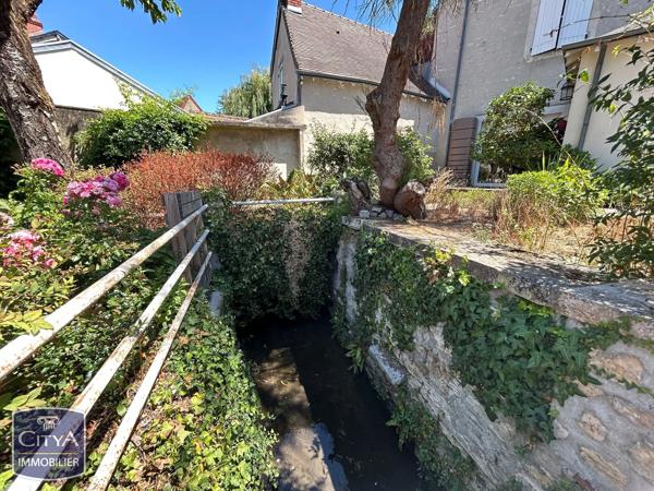 Maison à vendre 10 pièces 285m² Châteauroux (36000)