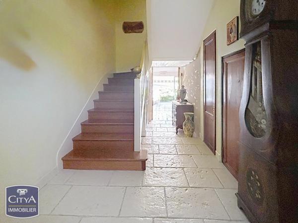 Maison à vendre 10 pièces 285m² Châteauroux (36000)