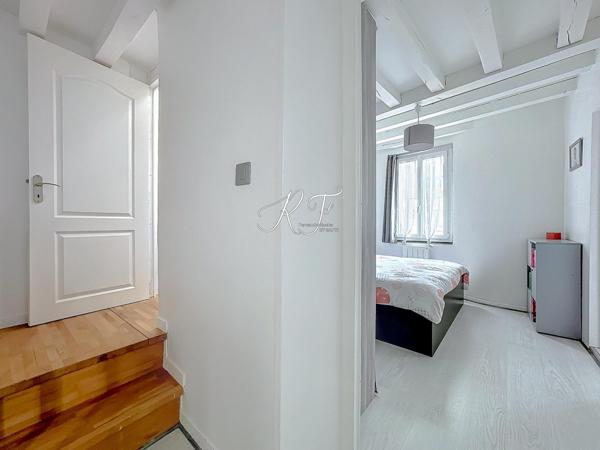 Maison dans le village d'Eragny sur Oise