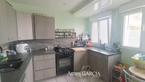 Maison rénovée 3 chambres jardin et garage en sous-sol