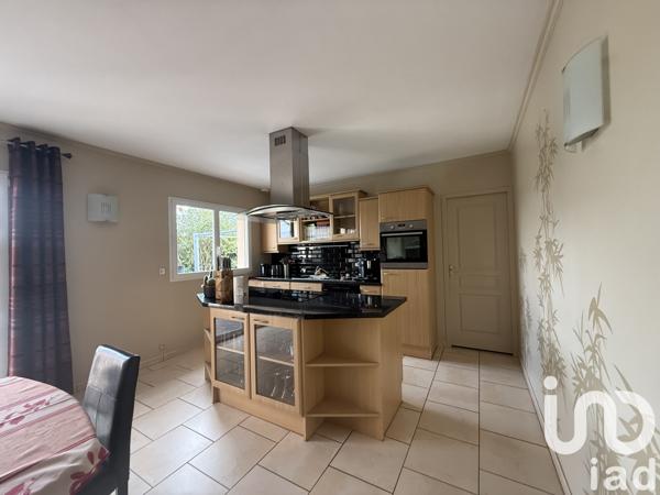 Maison à vendre 8 pièces 220 m² Équemauville