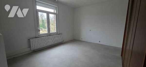 Maison à Vendre à Fresnes-sur-Escaut (59970) 

Cette maison de 126.65 m² habitables est const...