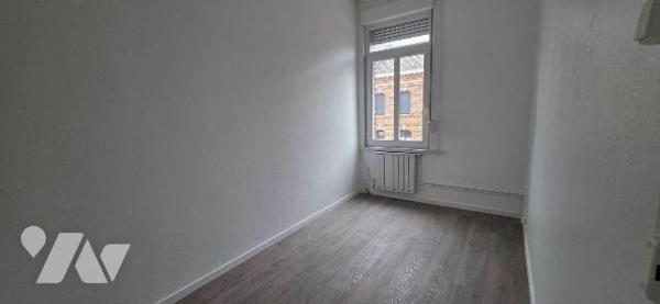 Maison à Vendre à Fresnes-sur-Escaut (59970) 

Cette maison de 126.65 m² habitables est const...