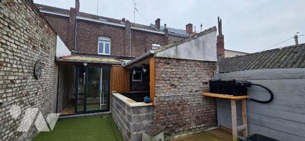 Maison à Vendre à Fresnes-sur-Escaut (59970) 

Cette maison de 126.65 m² habitables est const...