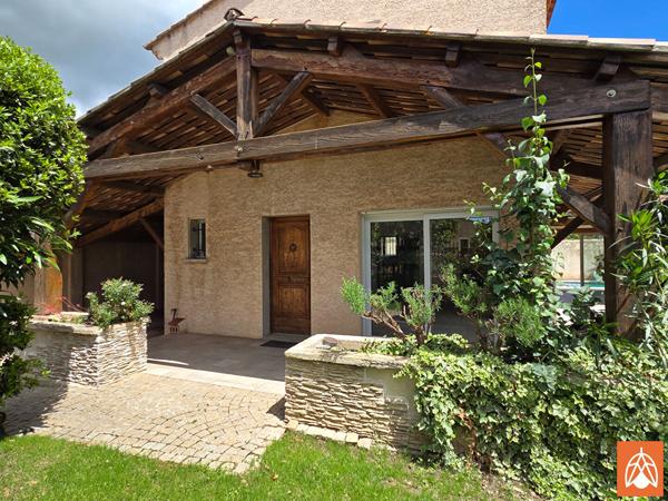 Maison 5 pièces - 129 m2 - Istres (13) Istres Maison 5 pièces - 129 m2 - Istres (13) Istres