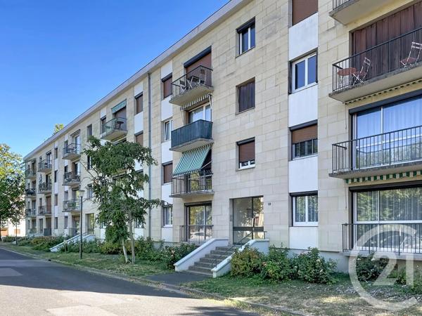 Appartement F3 à vendre  3 pièces - 63 m 2   COMPIEGNE  - 60