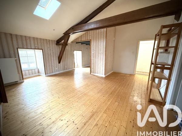 Maison à vendre 11 pièces 337 m² Brioux-sur-Boutonne