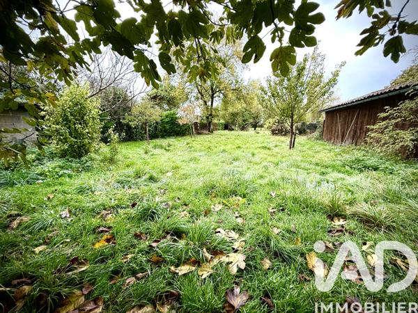 Maison à vendre 11 pièces 337 m² Brioux-sur-Boutonne