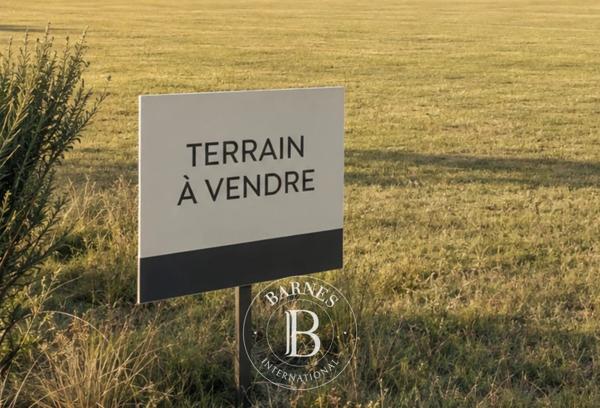 Montpellier, Terrain constructible  1 000 m² à vendre