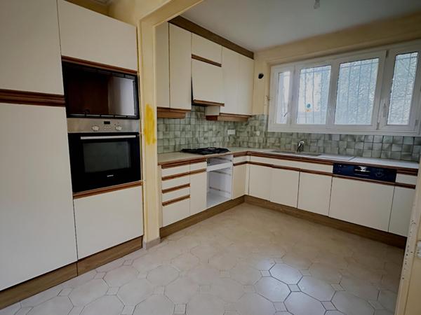 Maison Le Perray En Yvelines 4 pièce(s) 98.91 m2