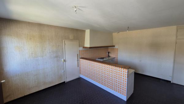 À vendre - Maison individuelle, 4 pièces située à Condom (32100)