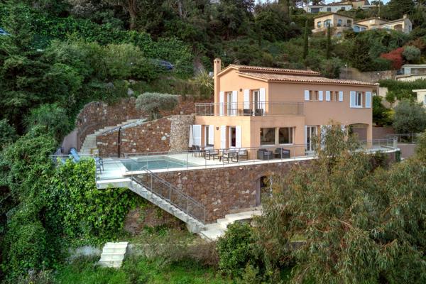 Vente Maison contemporaine Théoule-sur-Mer 5 Pièces 150 m²