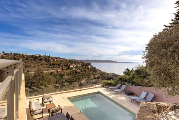 Vente Maison contemporaine Théoule-sur-Mer 5 Pièces 150 m²