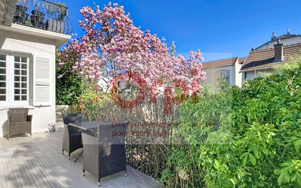 Maison à vendre    7 pièces • 140,30 m2 Issy-les-Moulineaux