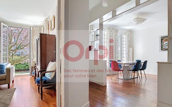 Maison à vendre    7 pièces • 140,30 m2 Issy-les-Moulineaux