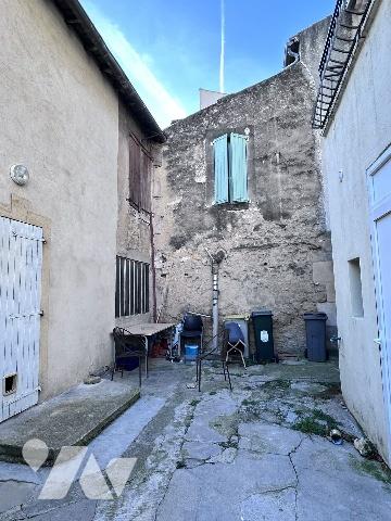 Maison de ville 151 m²  A RENOVER