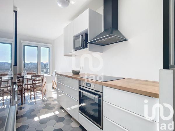 Appartement 4 pièces de 92 m² à Asnières-sur-Seine (92600)