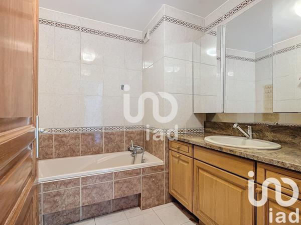 Appartement 4 pièces de 92 m² à Asnières-sur-Seine (92600)