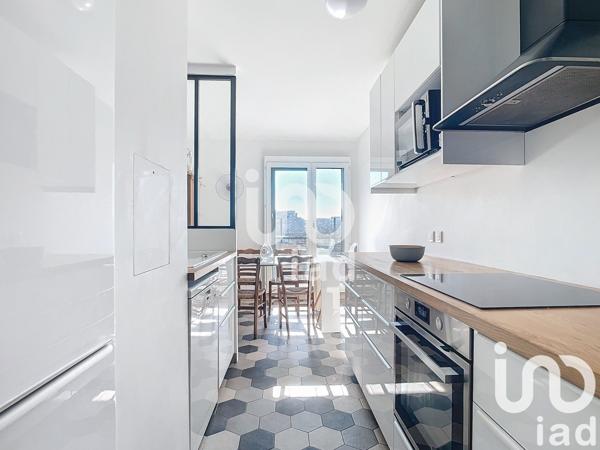 Appartement 4 pièces de 92 m² à Asnières-sur-Seine (92600)