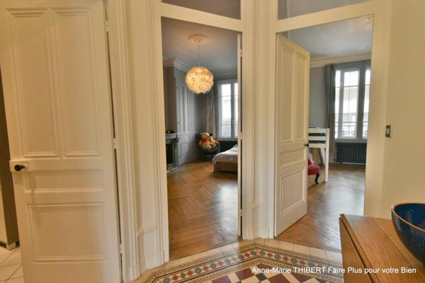 Appartement à vendre 4 pièces VILLEURBANNE (69)