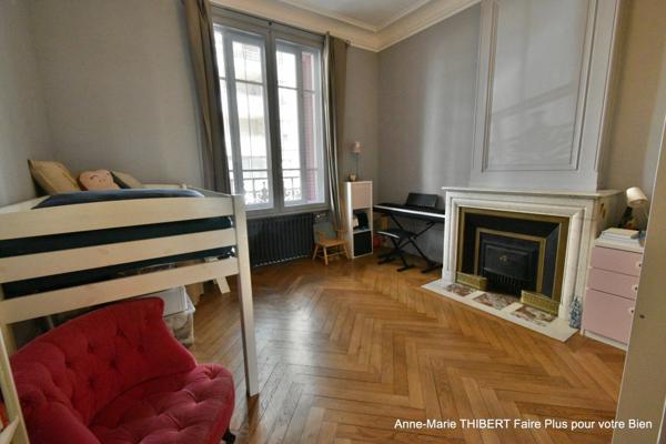 Appartement à vendre 4 pièces VILLEURBANNE (69)