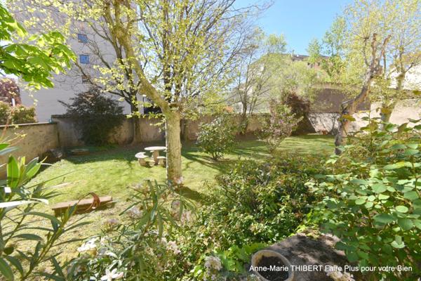 Appartement à vendre 4 pièces VILLEURBANNE (69)