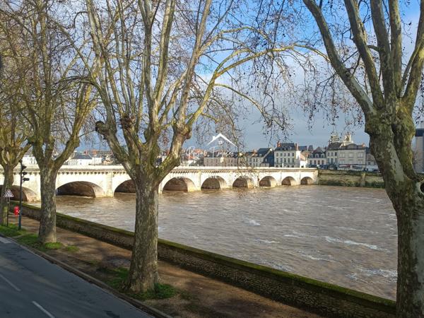 Immeuble avec deux appartements  meublés de haut standing