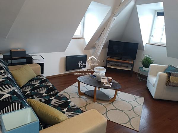 Immeuble avec deux appartements  meublés de haut standing