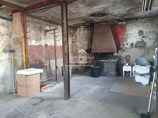 Immeuble avec deux appartements  meublés de haut standing