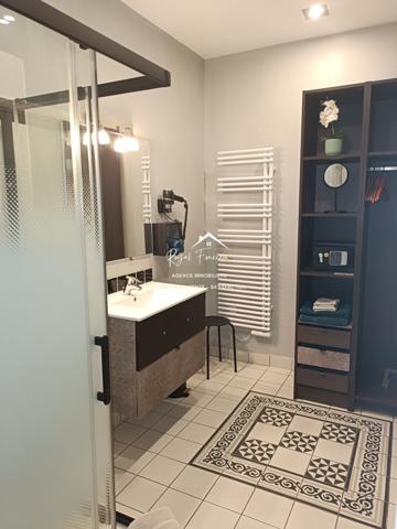 Immeuble avec deux appartements  meublés de haut standing