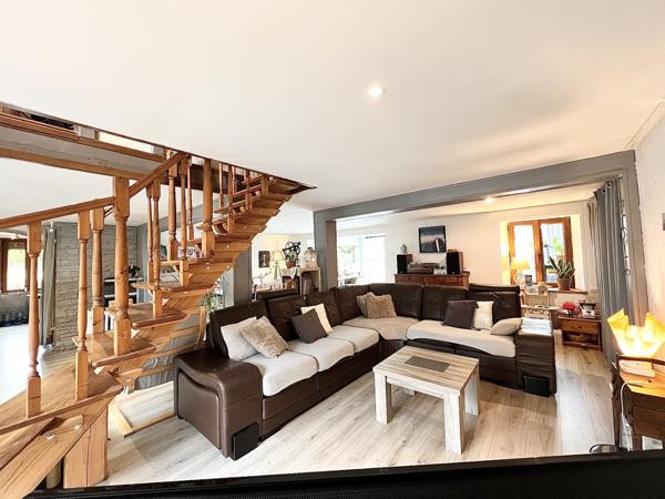 Ancienne ferme de 133 m2 rénovée avec beaucoup de charme - AUXELLES BAS