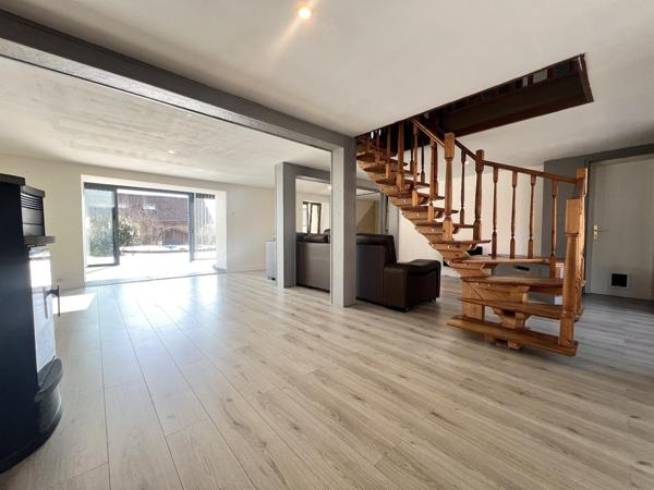 Ancienne ferme de 133 m2 rénovée avec beaucoup de charme - AUXELLES BAS