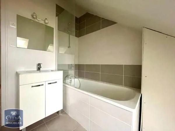 Appartement à louer 1 pièce 25.44m² Blois (41000)