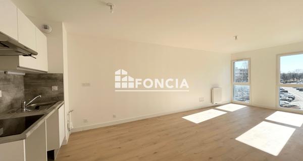 Location Appartement 3 pièces 65.2 m² - Lormont 33310