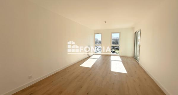 Location Appartement 3 pièces 65.2 m² - Lormont 33310