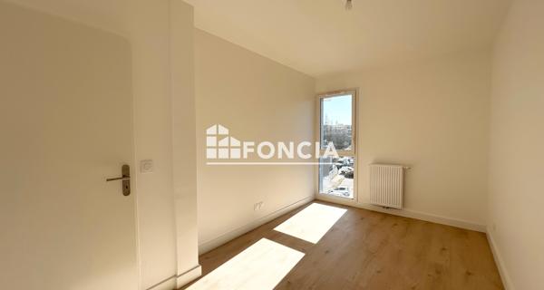 Location Appartement 3 pièces 65.2 m² - Lormont 33310