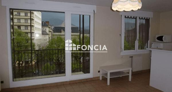À vendre Studio 33 m² - Chambéry 73000