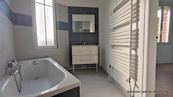 Maison de ville – Ancienne maison de maître en brique et silex – Rouen 249 000 € – 107 m² – 4 chambres – Jardin