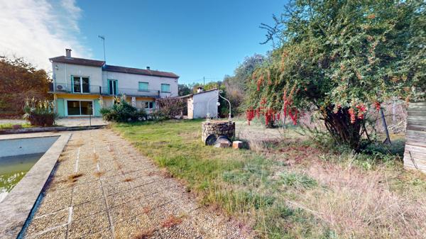 Saint-Jean-du-Pin (30140) Maison avec piscine sur terrain de 6 500 m² avec 4 500 m² de bois